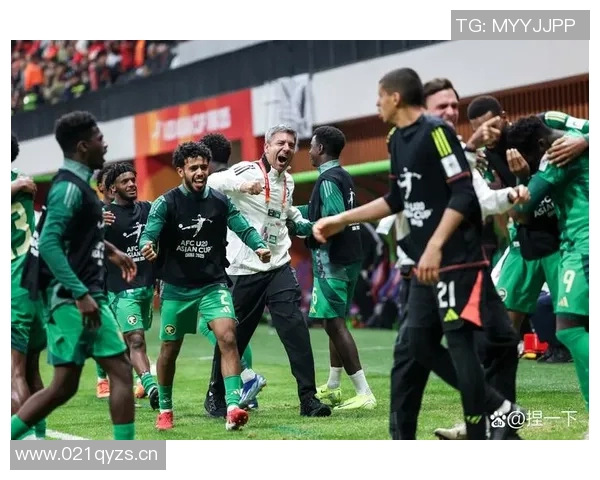 亚洲杯精彩赛事全程直播平台推荐，实时比分分析与球员表现解析